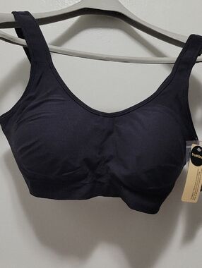 Shapermint Black Wireless Sports Bra